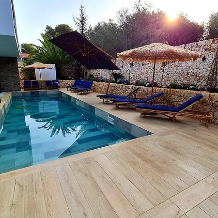 Mitjana's House Holiday home